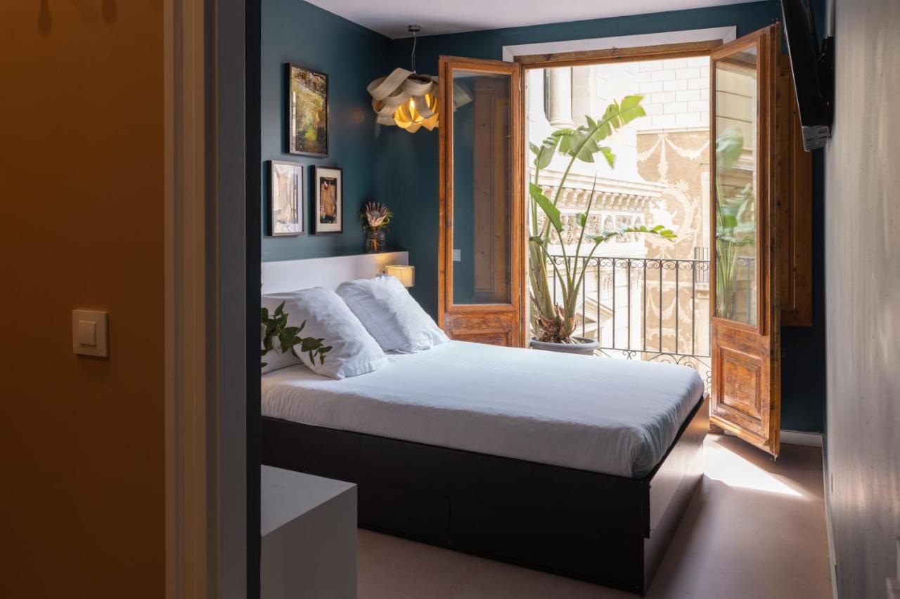 Hostal Sol Y K Barcelona Zewnętrze zdjęcie