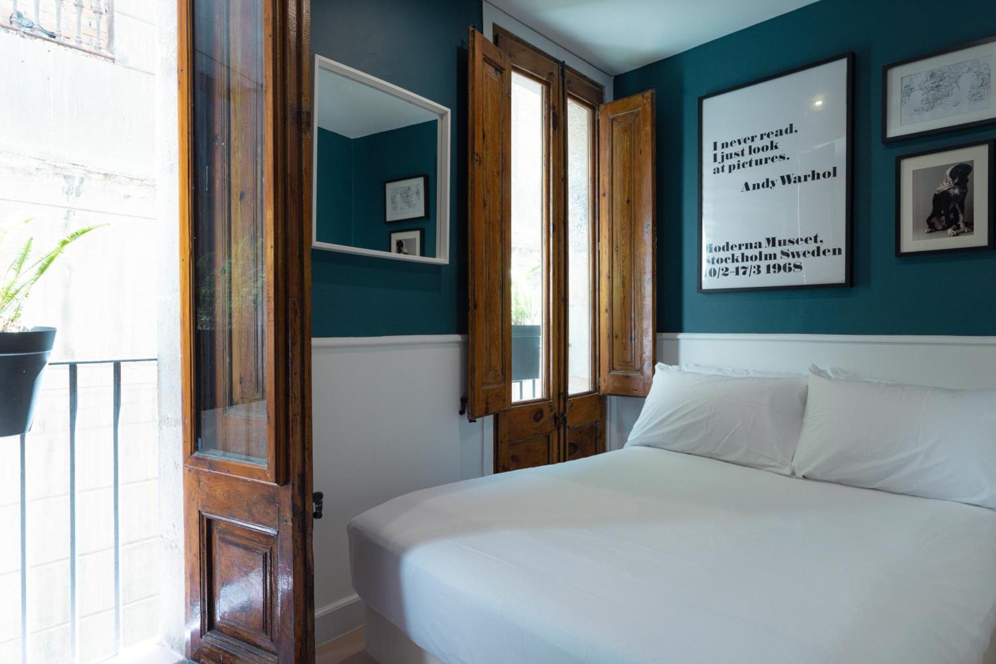 Hostal Sol Y K Barcelona Zewnętrze zdjęcie