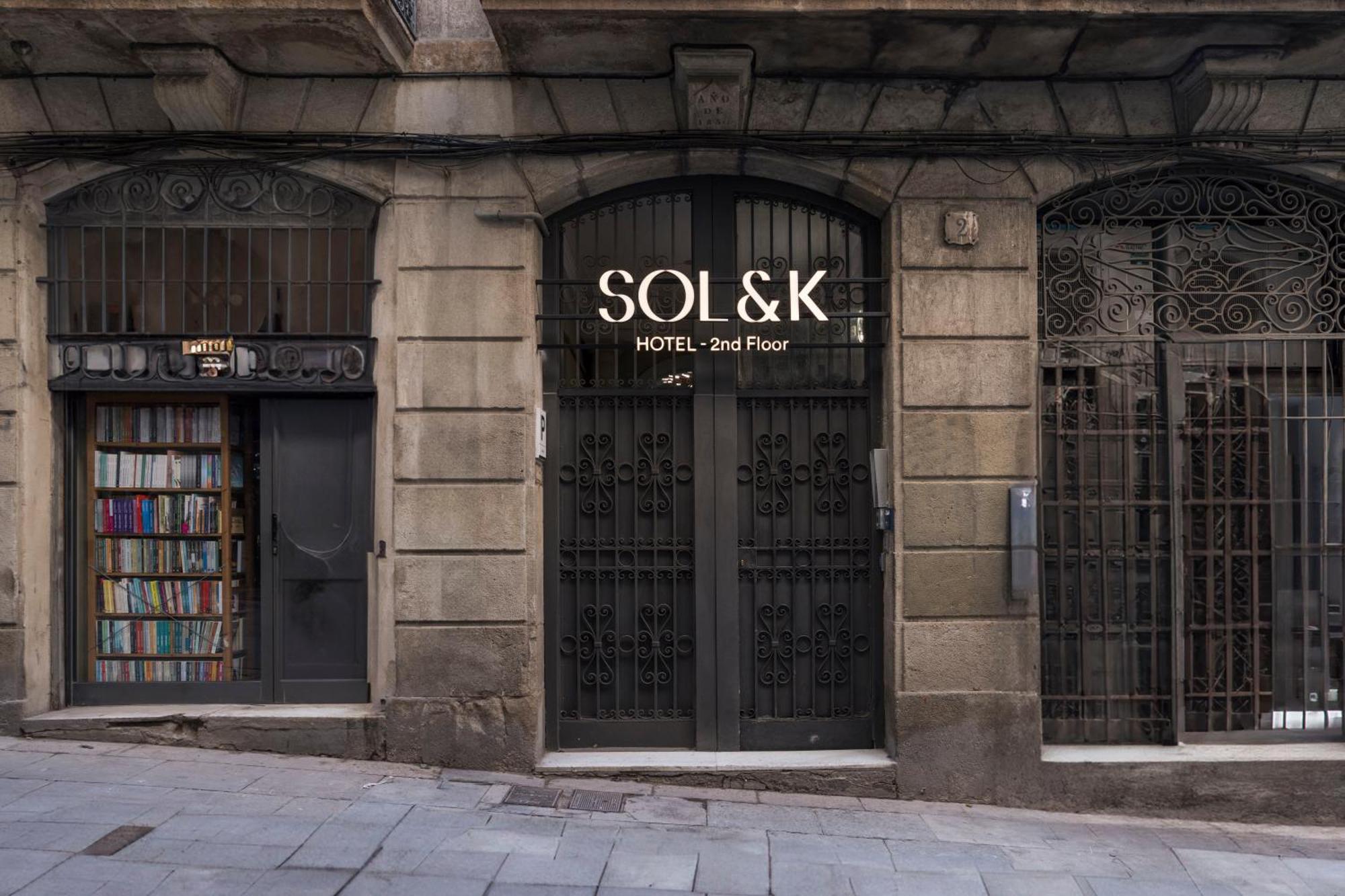 Hostal Sol Y K Barcelona Zewnętrze zdjęcie